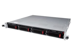 يتضمن BUFFALO TeraStation Essentials 4-Bay 32 تيرابايت اقتصادية صغيرة / مكتب منزلي على حامل تخزين متصل بالشبكة مع محركات أقراص صلبة